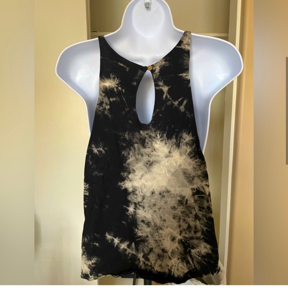 Tank top - Picture 2 of 5